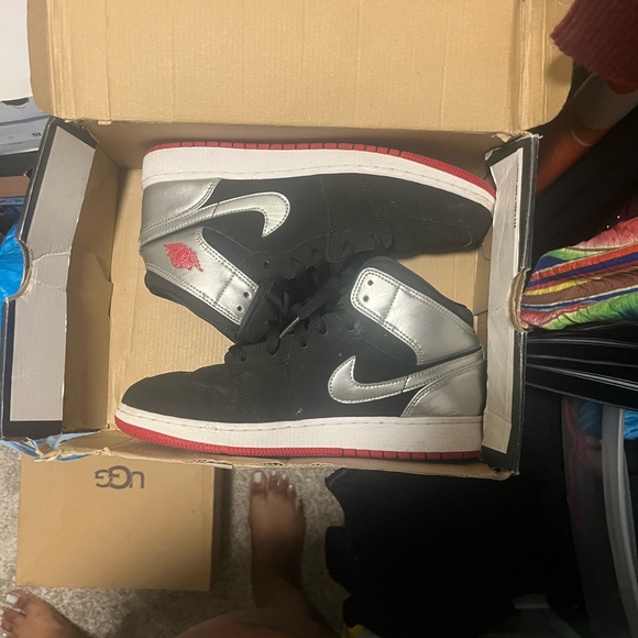 Jordan 1 - Picture 1 of 1